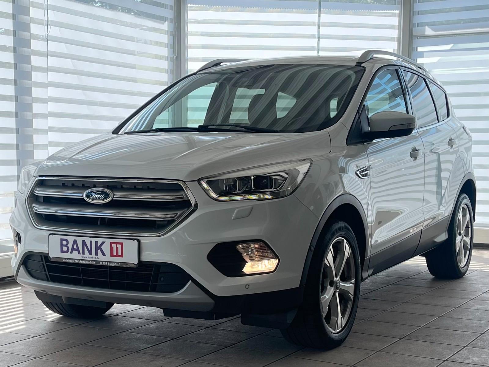 Ford Kuga Titanium KAMERA LenkHzg Teilleder SR+WR
