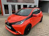 Toyota Aygo AYGO x-play Aut. Cabrio Faltdach Klimaautom - Toyota mit Benzin-Antrieb: Aygo