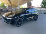 Porsche Cayenne Diesel, Luftfederung, Panorama, AHK,PDLS - Porsche Cayenne