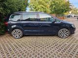 Volkswagen Sharan 2.0 TDI SCR 135kW DSG BMT Highline Hi... - Volkswagen Sharan aus 2015
