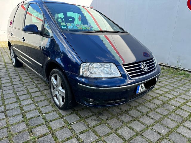 Volkswagen Sharan 2.0TDI / Klimaautomat/7-Sitz/