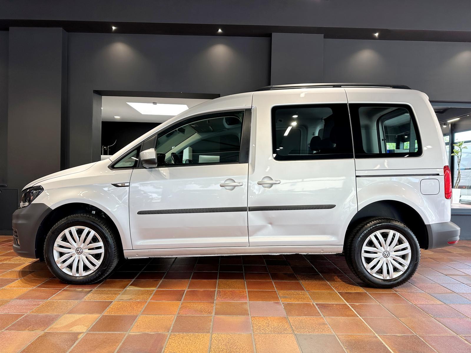 Volkswagen Caddy 4MOTION 5SITZE STANDHEIZUNG TEMPO SHZ NAVI, миниатюра 3