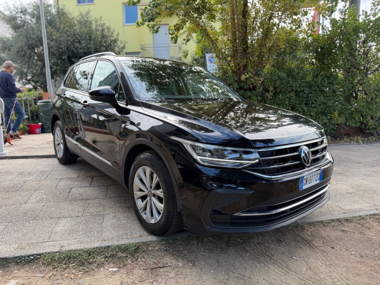 Volkswagen Tiguan 2.0 TDI 150 CV SCR DSG Life imagem 2