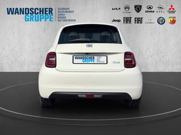 Fiat 500e 42 kWh Kam.+Navi+ACC+PDC+SpurH+AUT+KlimaA
