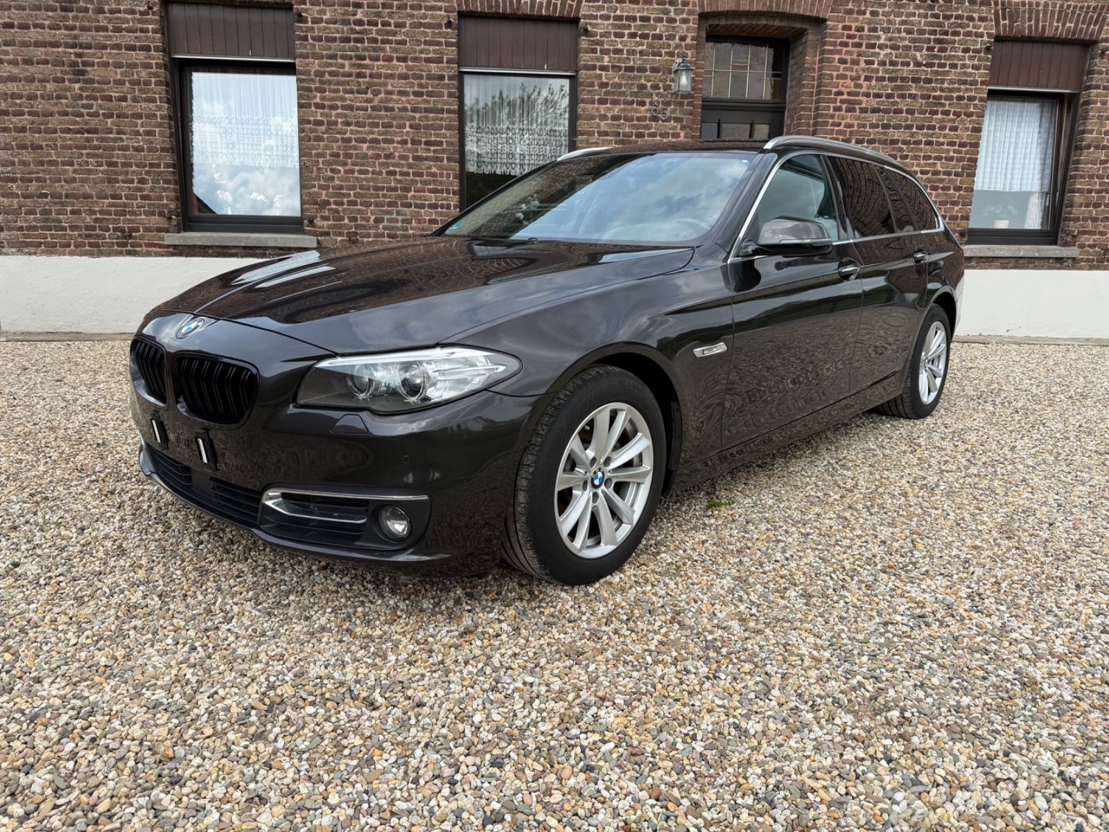 BMW 520d Touring Luxury Line