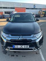 Mitsubishi 4WD,Plug-in Hybrid Outlander, 2.4l, Basis,8-fach - schwarze Mitsubishi Plug-in Hybrid Outlander