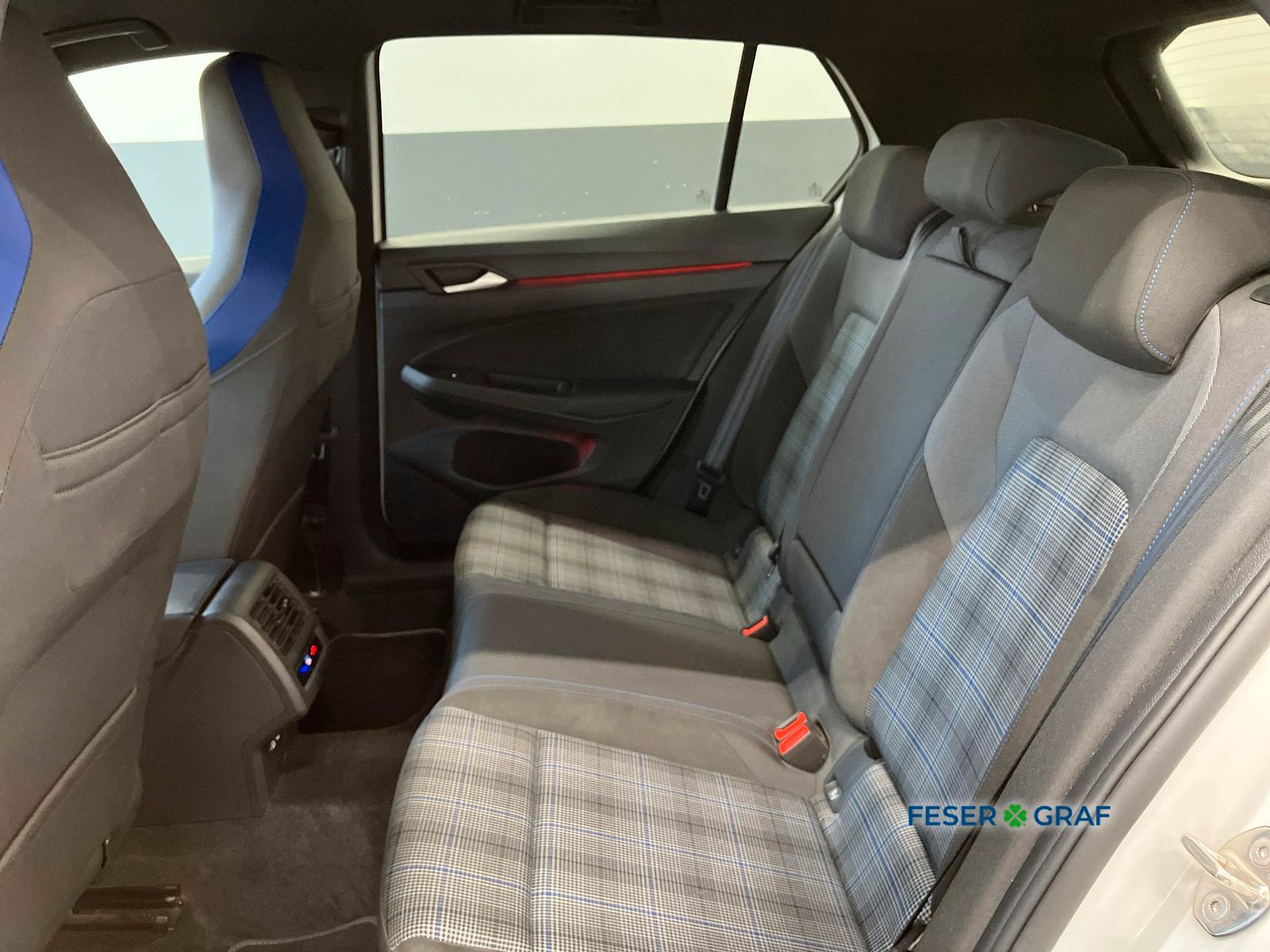 Volkswagen Golf - Bild 8
