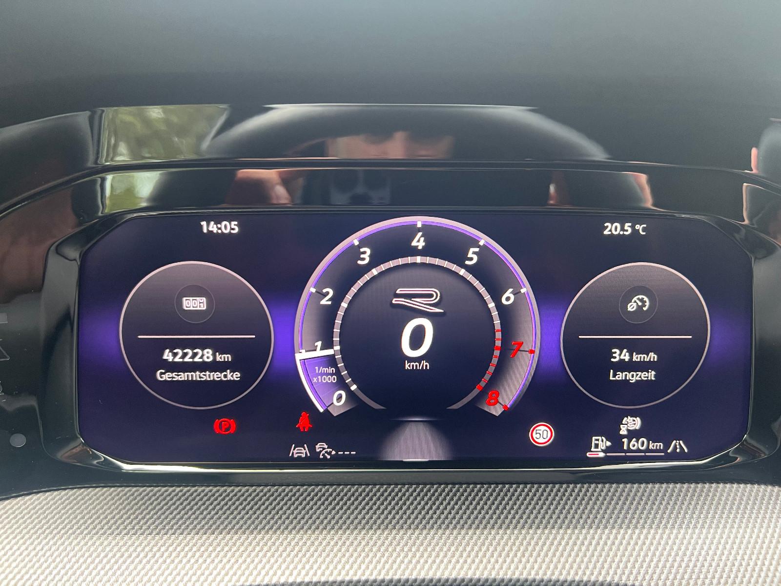 Volkswagen Golf VIII Lim 1.5 TSI R-Line-LED-KAM-NAVI-GARANT, миниатюра 12