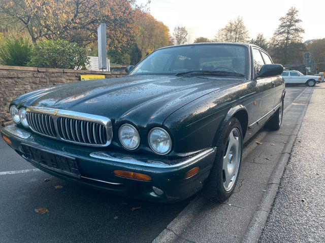 Jaguar XJ Sovereign 4.0 1.Hand!