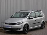 Volkswagen Touran Trendline-Klima-Navi-AHK-PDC-18 Zoll Alu - Volkswagen Touran aus 2011