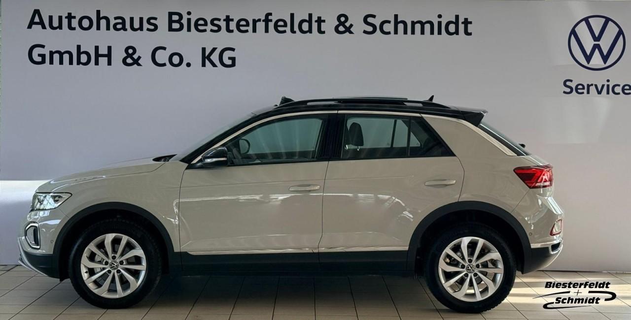 Volkswagen T-Roc Style 1.5TSI RFK LED Pano APP ACC Navi SHZ