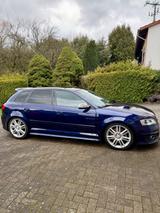 Audi S3 2.0 TFSI S tronic Sportback - - Audi S3: Blau