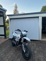 Husqvarna 701 Supermoto - SUPER MOTO VON 501 BIS 750 CCM