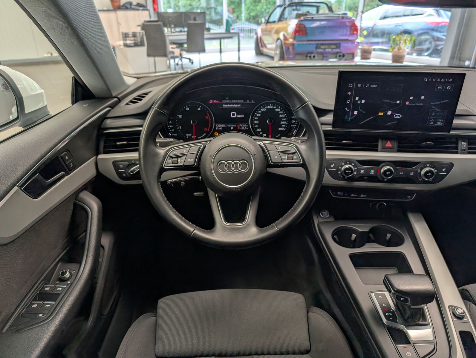 Fahrzeugabbildung Audi A5 40TDI S-tronic LED Sport-Sit SHz PDC Navi AHK