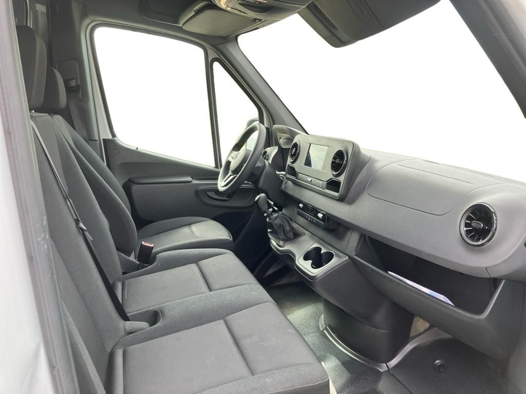 Fahrzeugabbildung Mercedes-Benz Sprinter 317 CDI KA Navi*LED*AHK