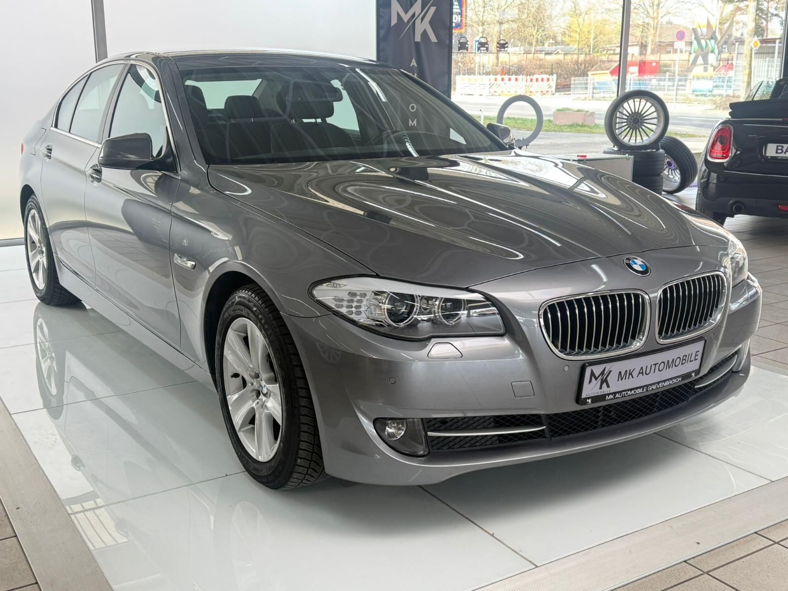 BMW 523i Automatik*NAV*PDC*BIXENON*TEMP*MULTI