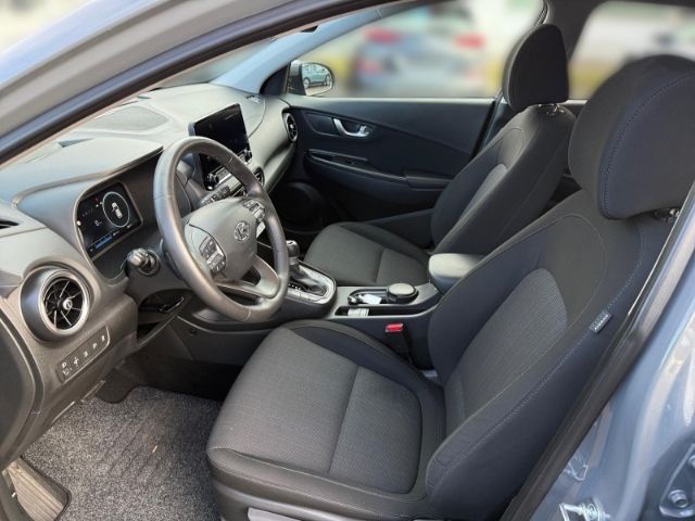 Fahrzeugabbildung Hyundai KONA Prime 2WD HUD Navi LED ACC Apple CarPlay An