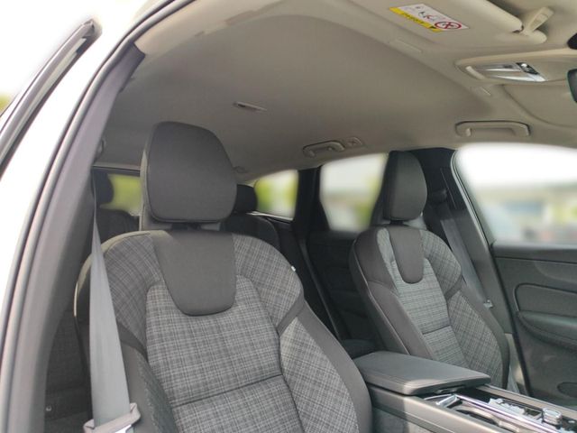 VOLVO XC 60 (Bild 25 von Array)