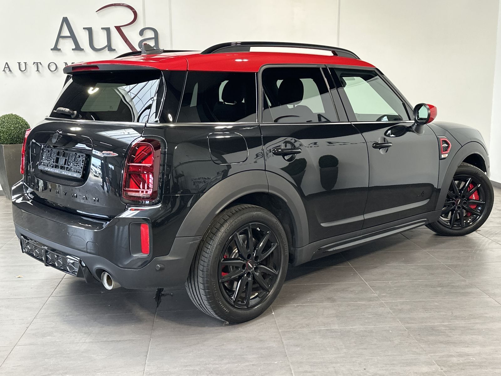 Fahrzeugabbildung MINI John Cooper Works Countryman NAV+LED+HEAD-UP+KAM