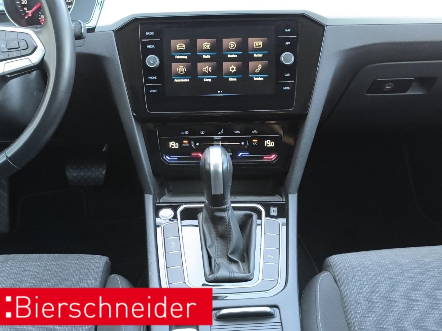 Volkswagen Passat 1.5 TSI DSG Business AHK LED NAVI, миниатюра 21