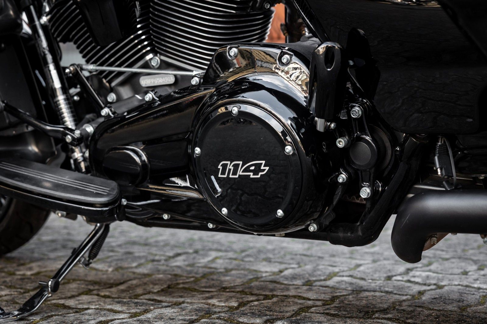 Fahrzeugabbildung Harley-Davidson STREET GLIDE SPECIAL 114 KESSTECH - LAST EDITION