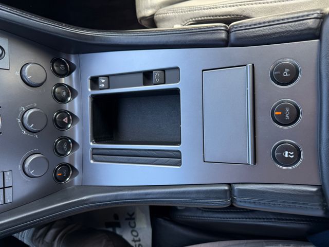 Aston Martin DB9 5.9 V12 Coupe