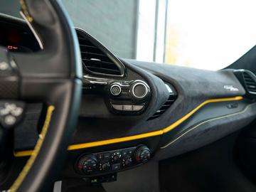 2019 Ferrari 488 PISTA 缩略图 26