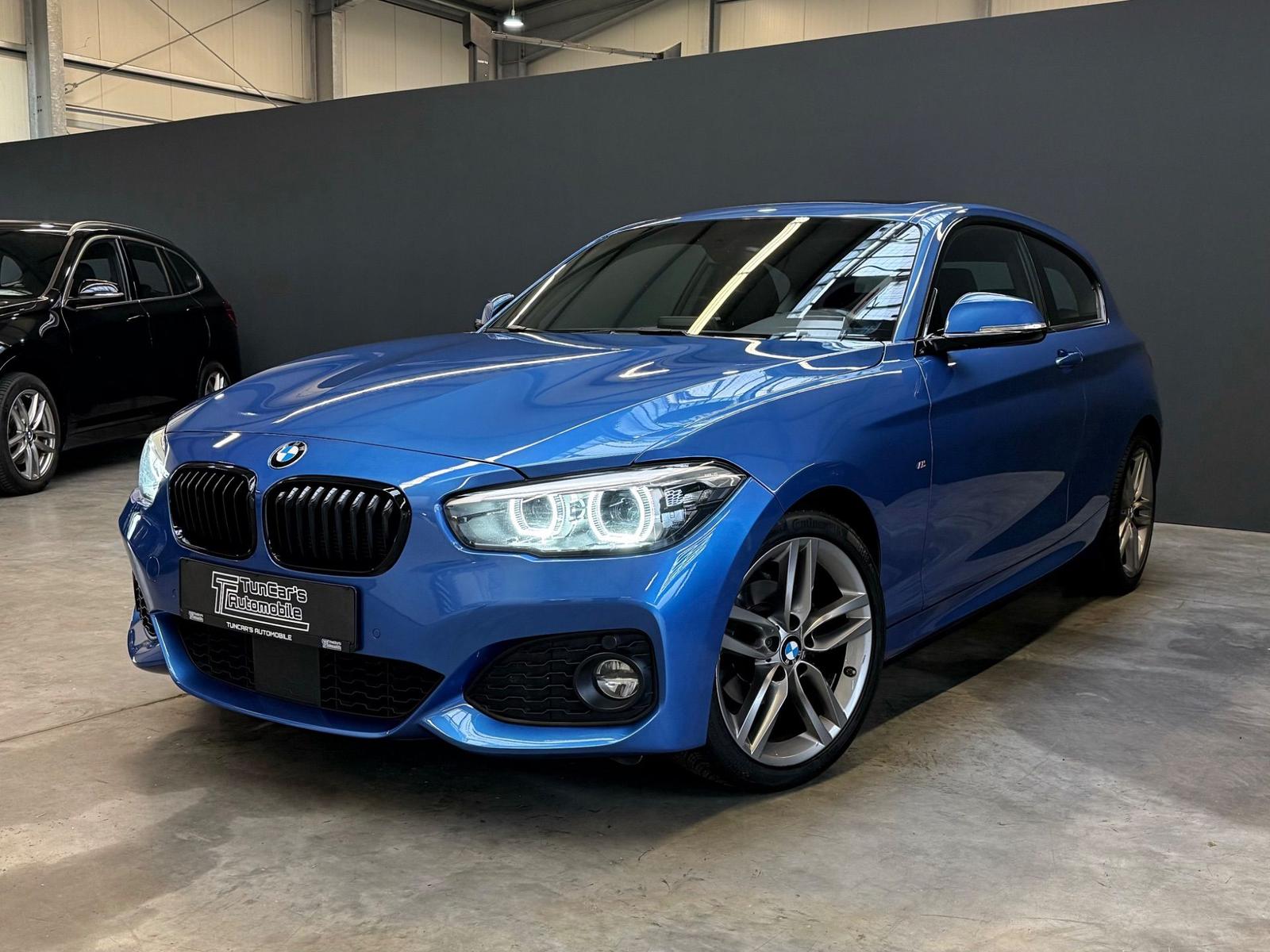 BMW 118 d M Sport LED/AHK/Navi/Schiebedach/SHZ
