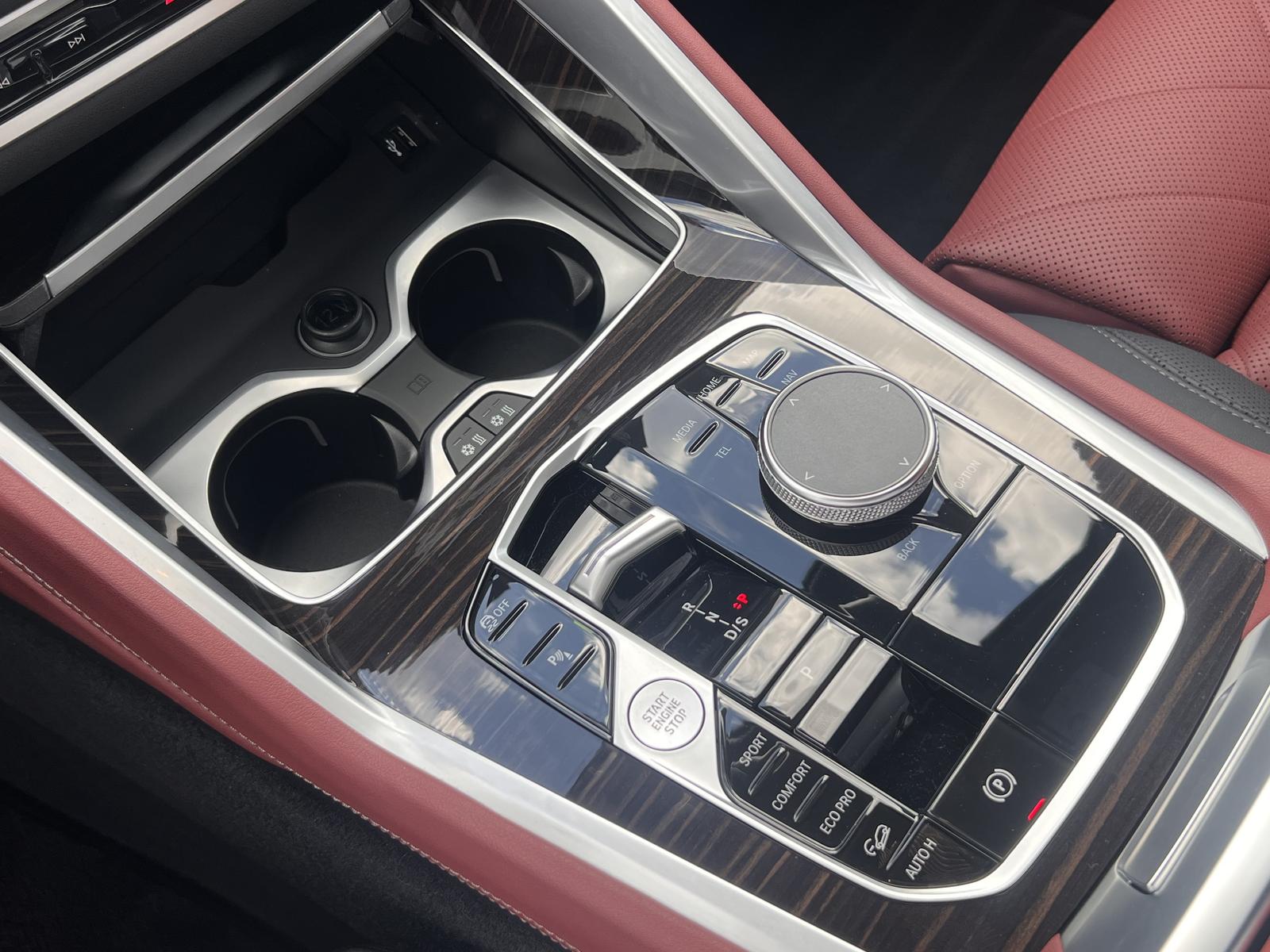 BMW X6 M60i xDrive Gestiksteuerung HK HiFi DAB LED