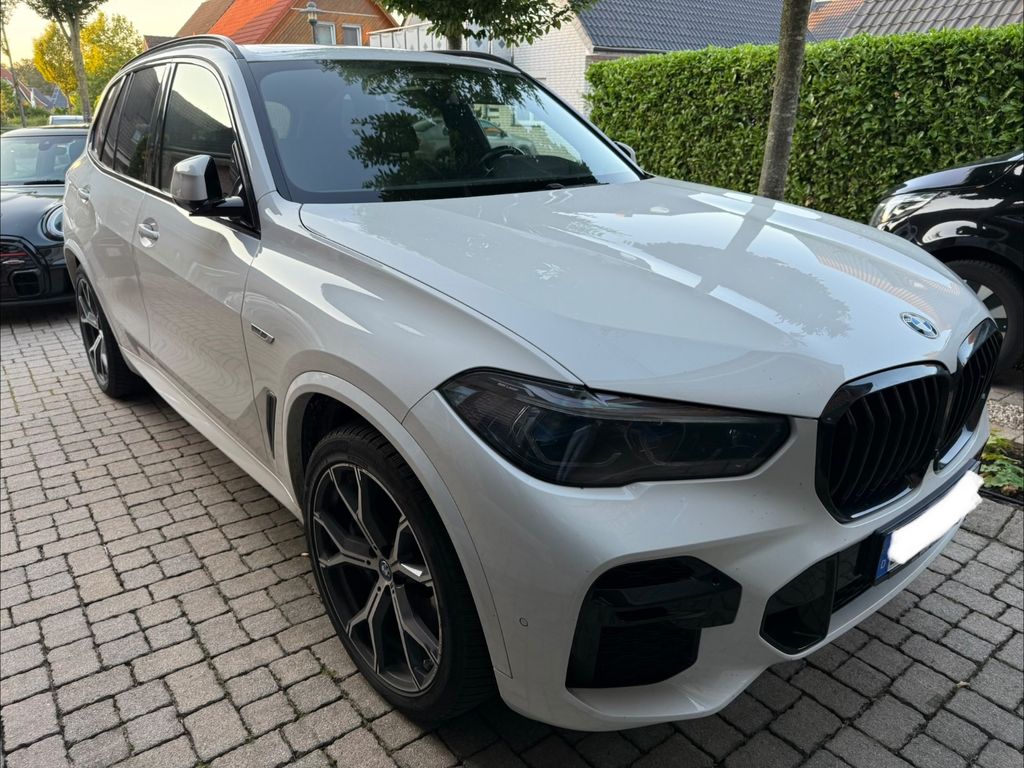 Image of BMW X5