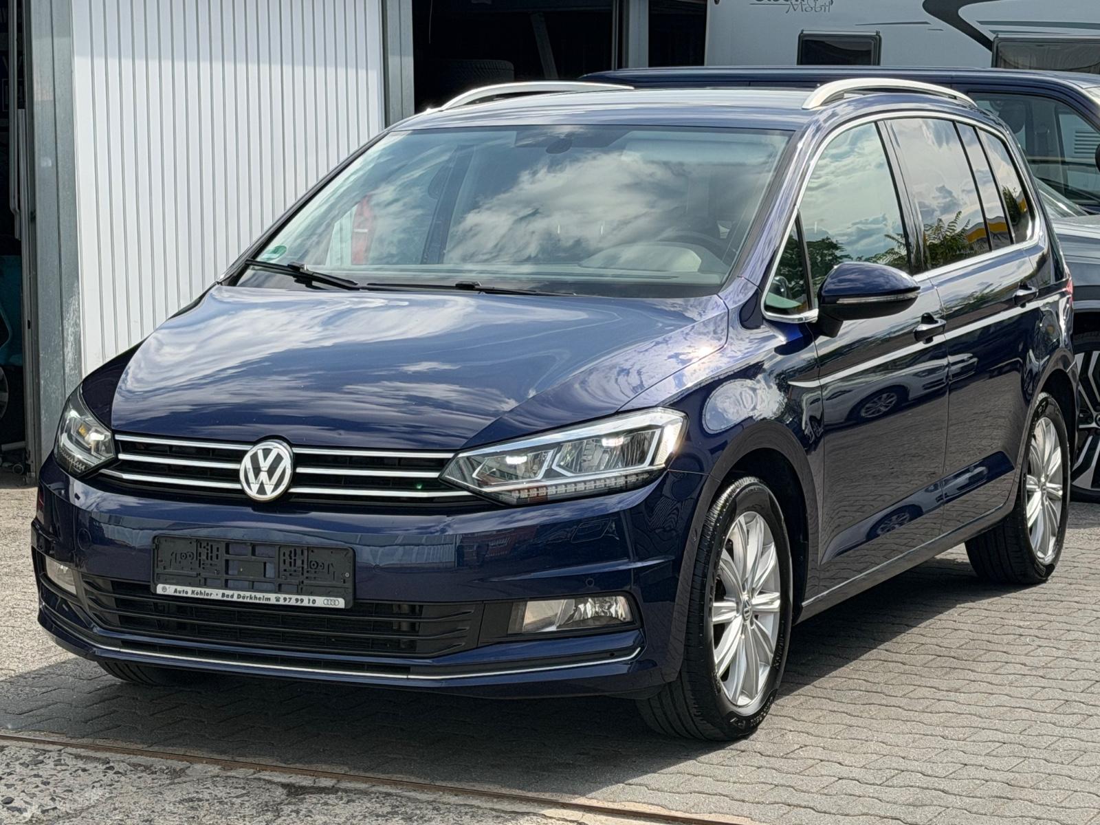 Volkswagen Touran 2.0 TDI Highline Navi AHK LED