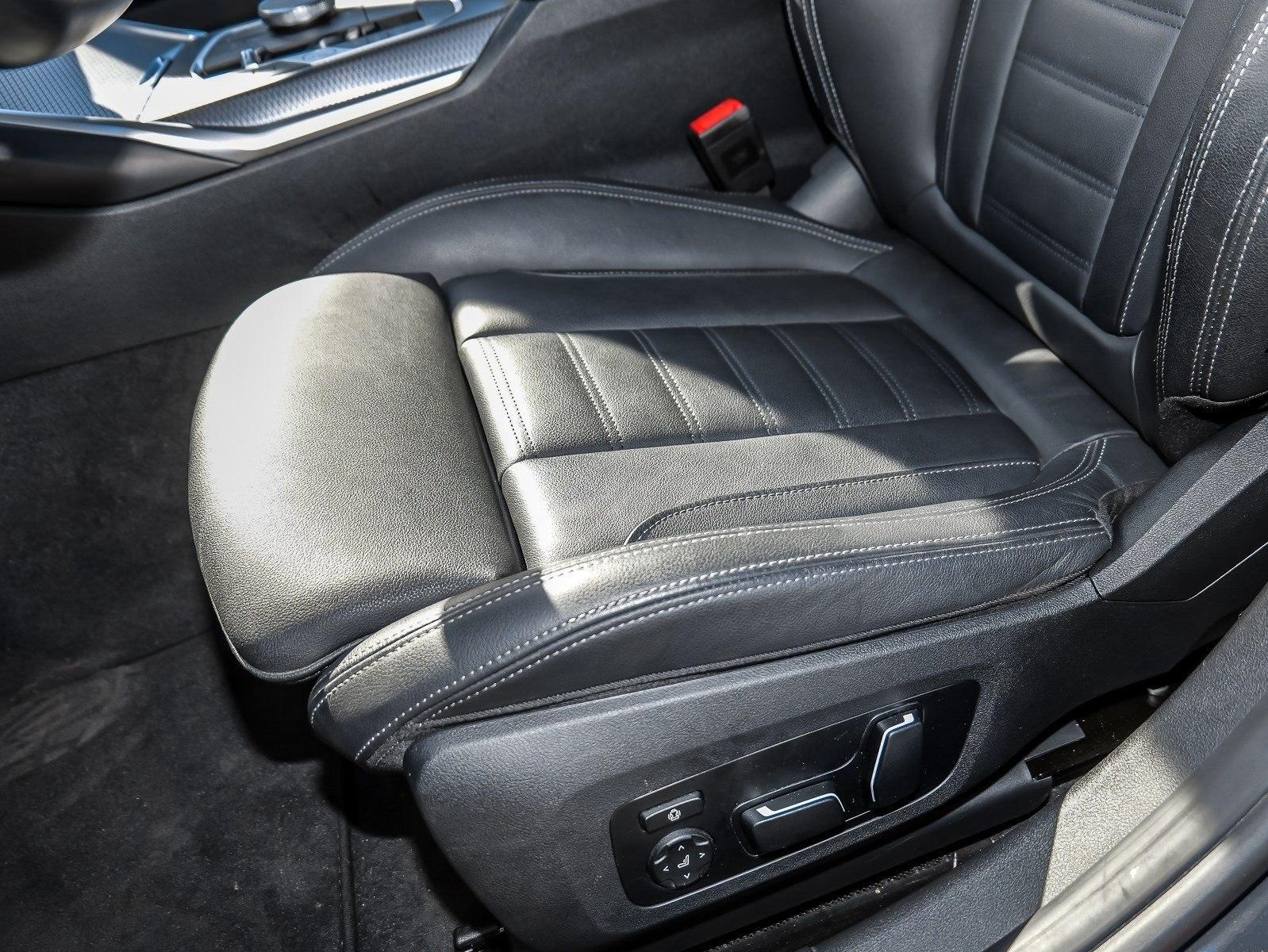BMW M340i xDrive Touring M Sport HUD PANO 360°KAM