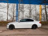 BMW E92 320i Bj 2010 - BMW 320 aus 2010: Coupe, 320i