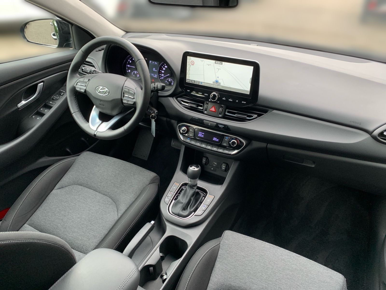 Fahrzeugabbildung Hyundai i30 Kombi 1.0 T-GDI 7-DCT Trend Mild-Hybrid Navi