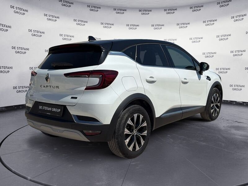 Other Renault Captur Captur 1.6 E-Tech full hybrid Tec imagem 2