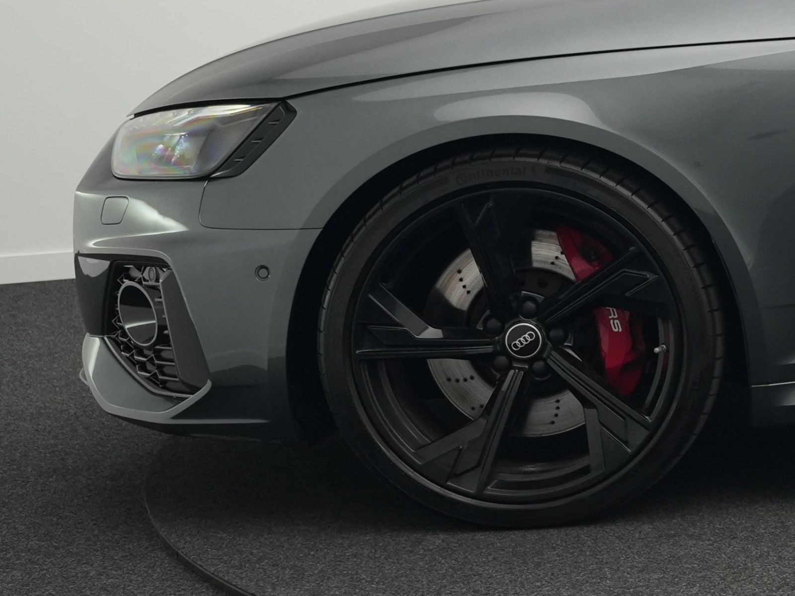 Audi RS4 - Bild 16