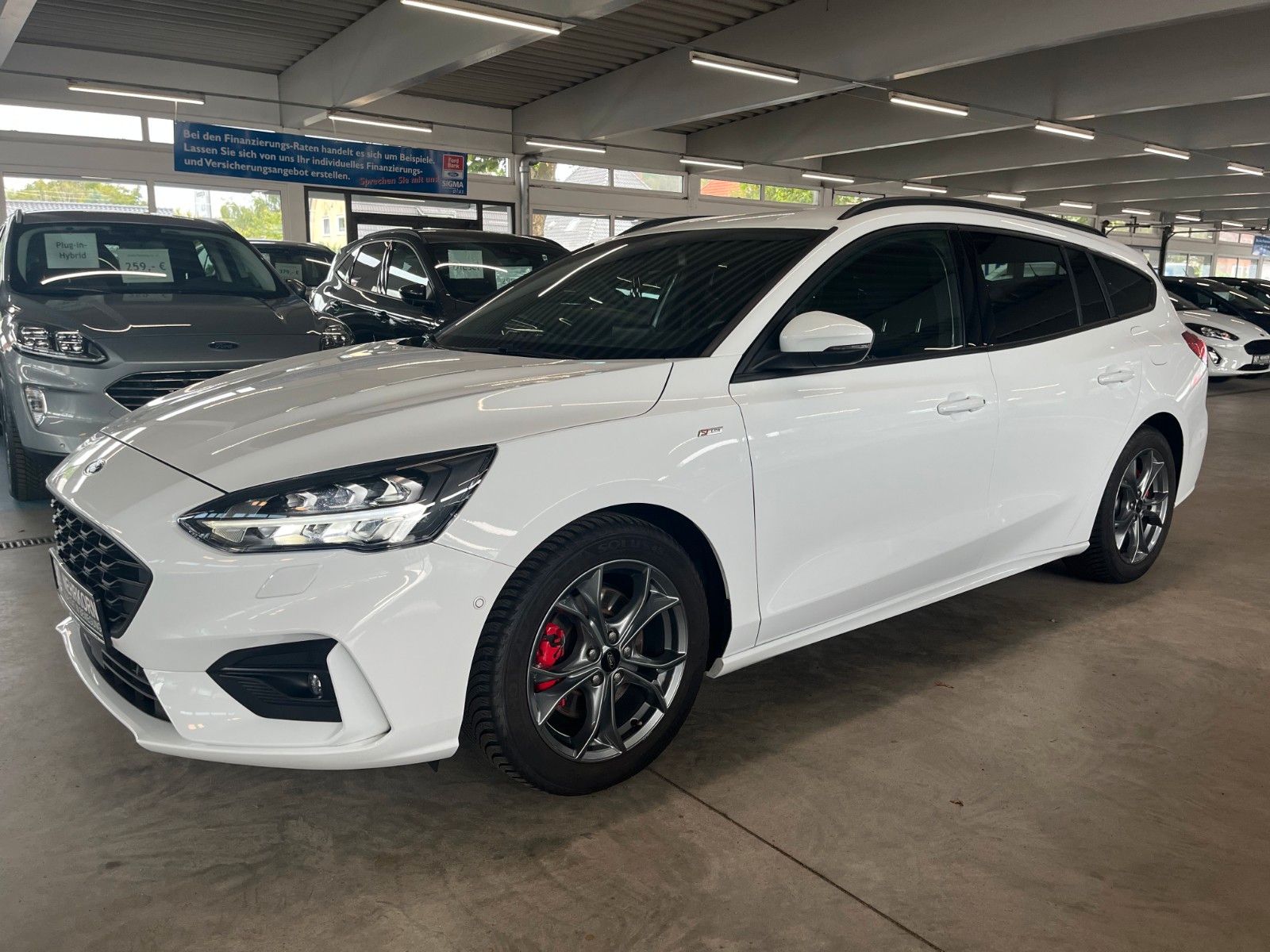 Fahrzeugabbildung Ford Focus ST-Line X LED CAM NAVI WinterPaket uvm.