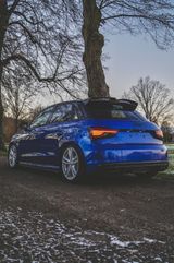 Audi S1 quattro Sportback  - mit Benzin-Antrieb: Allradantrieb, Kleinwagen