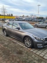 Infiniti Q70 35h V6 Premium Tech Auto Premium Tech - Infiniti Q70 Gebrauchtwagen
