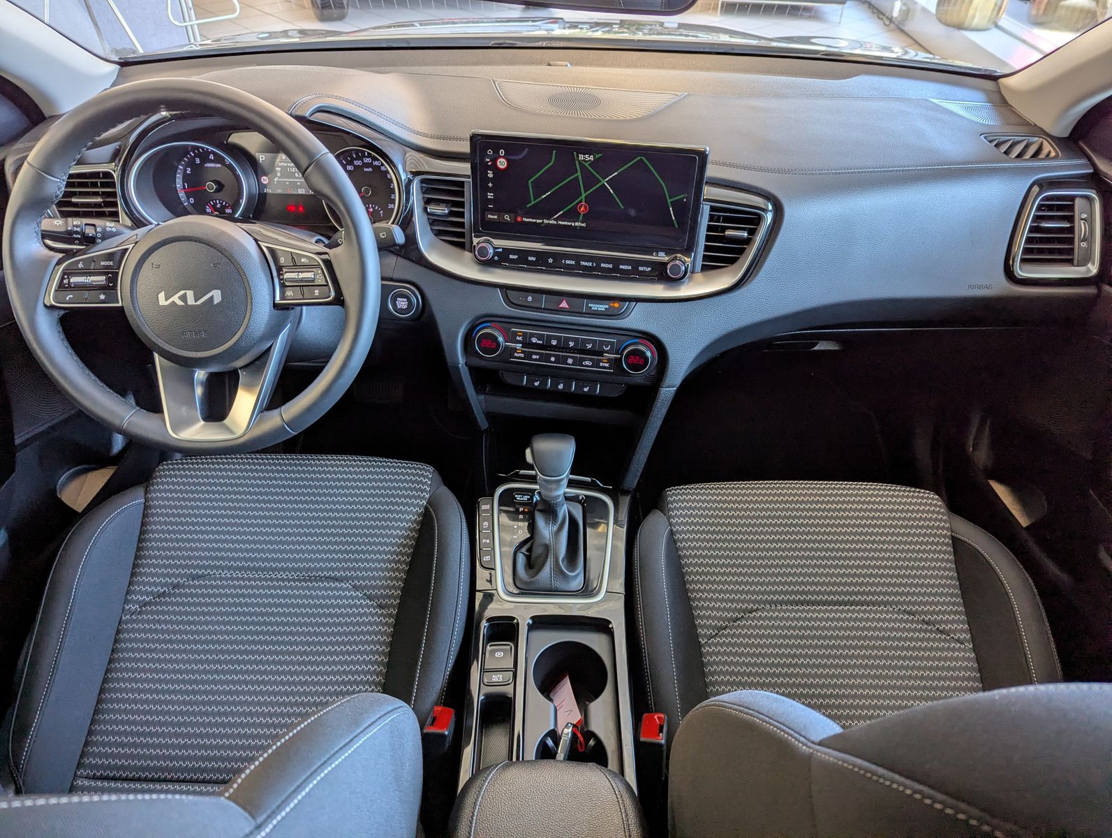 Fahrzeugabbildung Kia cee'd / Ceed 1.5 SW Ultim Style-Pak JBL ACC 7J
