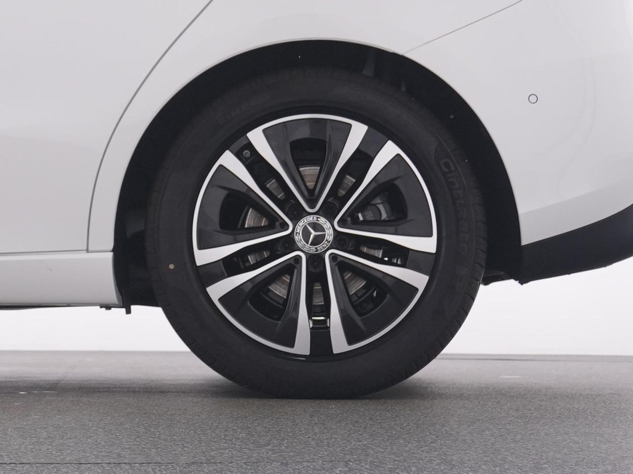 Mercedes-Benz B 180 Progressive+NavPrem+LED-HP+EHeck+ParkA+RFK
