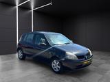 Renault Clio 1.2 16V Campus KLIMA - Renault Clio aus 2006: Campus