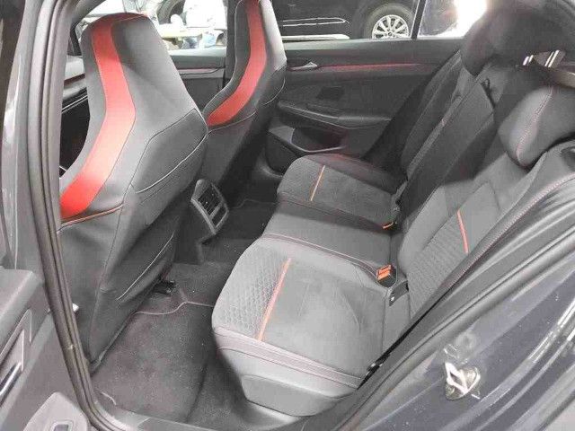 Volkswagen Golf - Bild 10