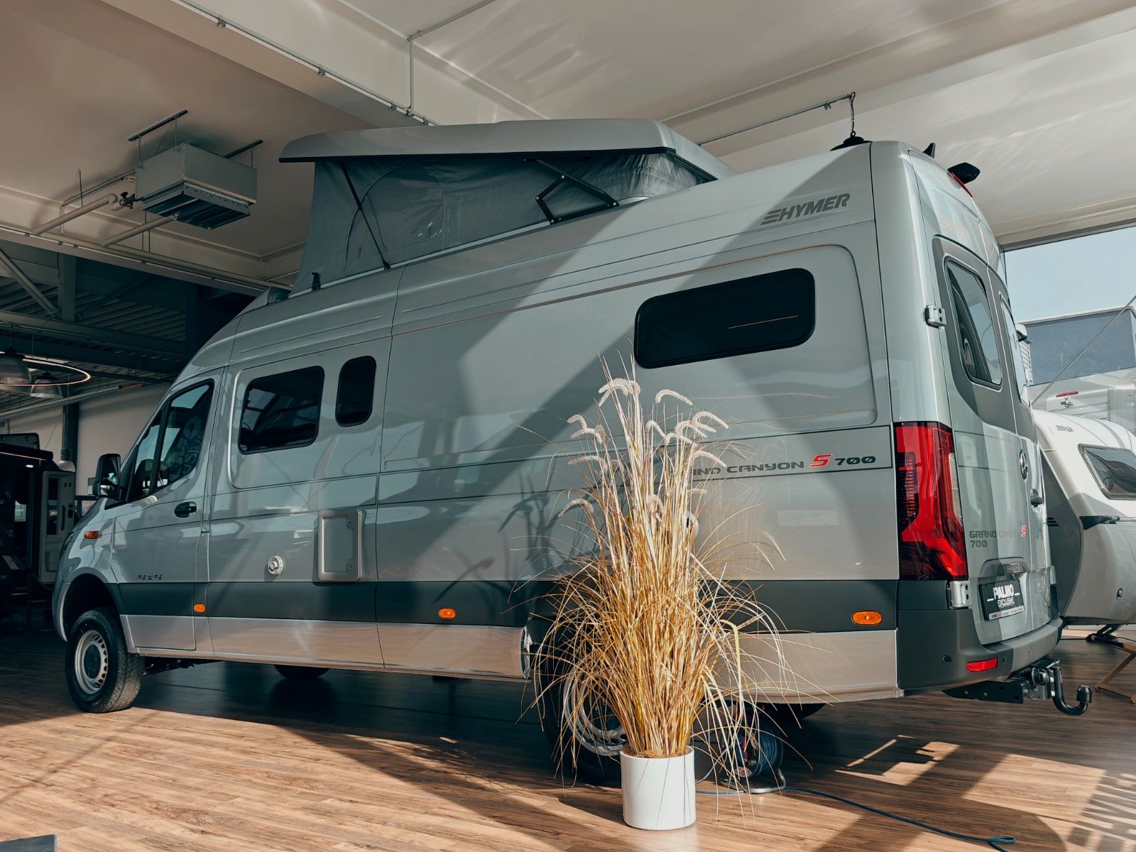 Fahrzeugabbildung HYMER / ERIBA / HYMERCAR GRAND CANYON S 4x4 MB 700 - NEU! MODELL 2026