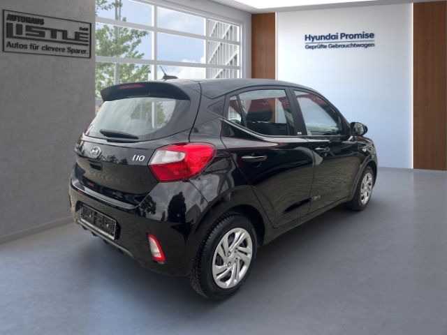 Fahrzeugabbildung Hyundai i10 Select 1.0 +KLIMA+RADIO+TEMPOMAT+SHZ+PDC+ALL