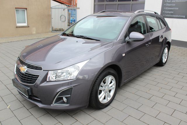 Chevrolet Cruze Station Wagon LT+ (NAVI,RÜCKFAHRKAMERA)