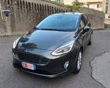 Ford FORD FIESTA 1.5 DIESEL 85cv TITANIUM - Ford Fiesta mit Diesel-Antrieb: 1.8