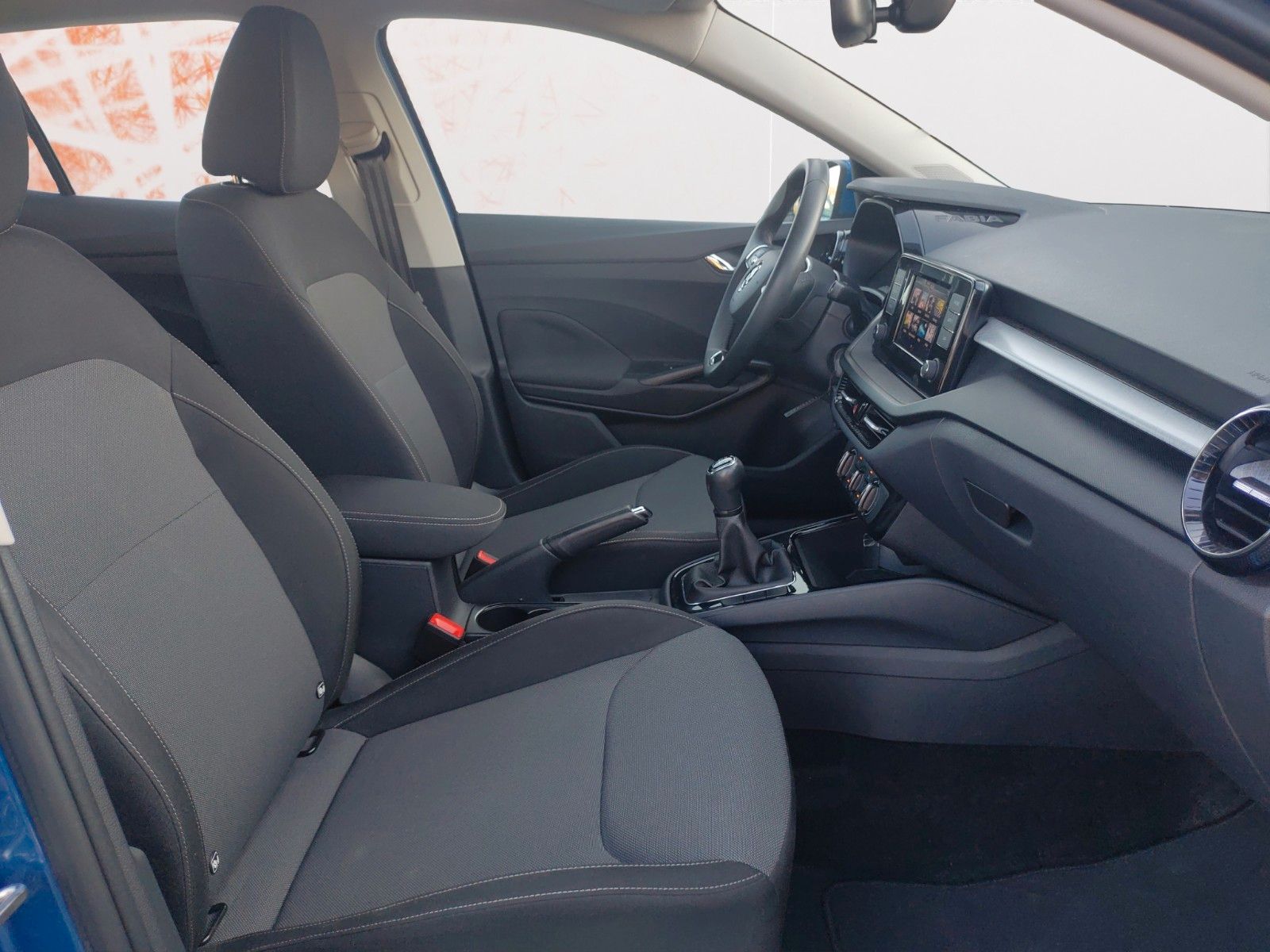 Fahrzeugabbildung SKODA Fabia Selection ! 4 Jahre Garantie ! PDC ! Touch