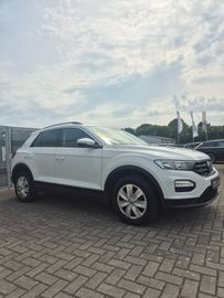 Volkswagen T-Roc - 3