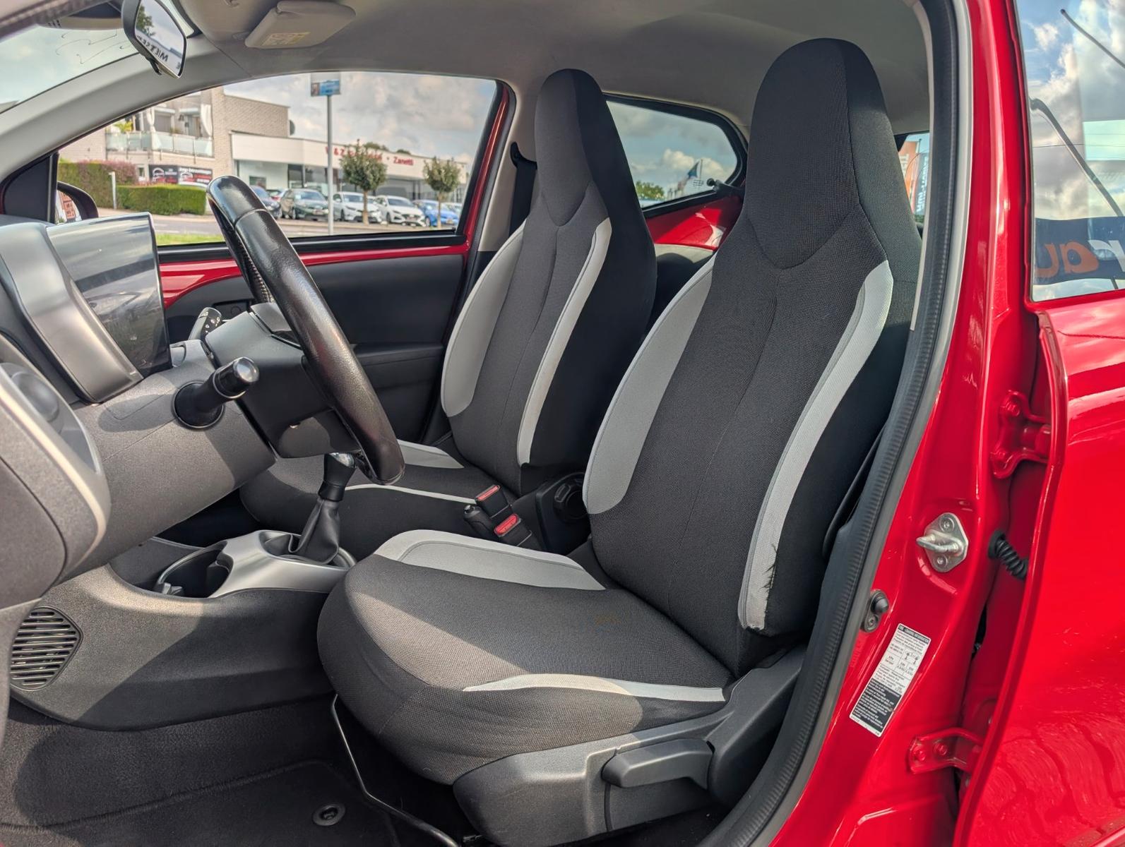 Toyota Aygo AYGO x-play Edition-S*KLIMA*KAMERA*TEMPOMAT